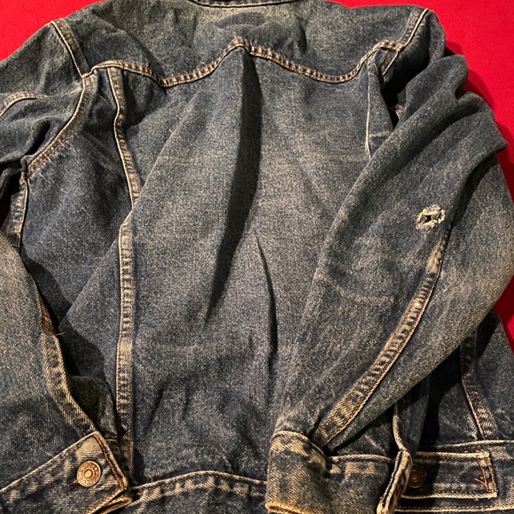 Jean jacket - Picture 2 of 3